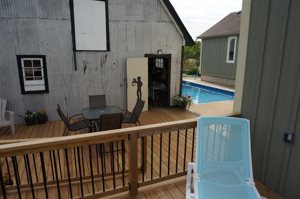 On The 6 Bed And Breakfast Niagara-on-the-Lake Екстер'єр фото