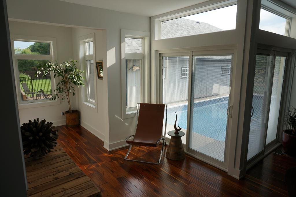 On The 6 Bed And Breakfast Niagara-on-the-Lake Екстер'єр фото